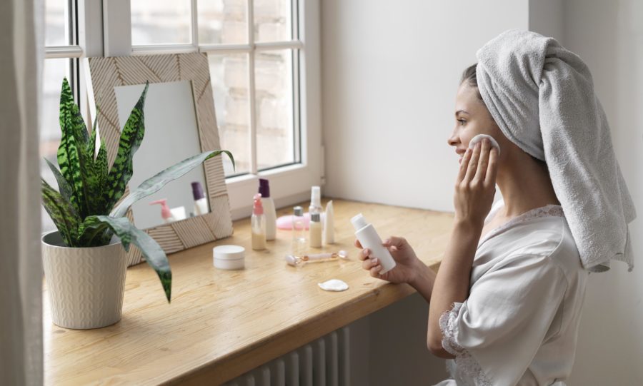 Integrating Pore Cleansing into Your Daily Beauty Routine